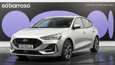 Cinza Usado 2023 Ford Focus ST-Line Citadino | € 21.490 (Preço justo)