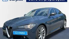 Cinza Usado 2017 Alfa Romeo Giulia Super Sedan | € 24.500 (Preço justo)
