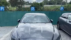 Cinzento Usado 2016 Jaguar XE Sedan | € 19.750 (Preço justo)