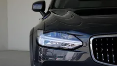 Usado 2018 Volvo V90 Carrinha | € 29.900 (Preço justo)