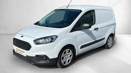 Usado Ford Transit 100 HP (73 kW) 2023