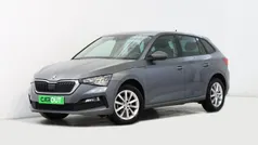 Cinzento Usado 2022 Skoda Scala Citadino | € 15.900 (Preço justo)