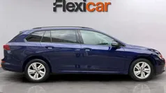 Azul Usado 2021 VW Golf VIII Life Sedan | € 19.490 (Bom preço)