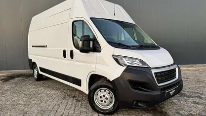 Usado 2021 Peugeot Boxer Van | € 19.900 (Bom preço)