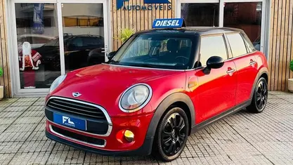 Usado 2015 Mini ONE Citadino | € 11.900 (Bom preço)