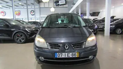 Usado Renault Scénic III 105 HP (77 kW) 2009 Monovolume