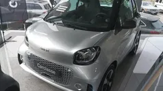 Usado 2021 Smart ForTwo Electric Drive Passion Citadino | € 13.900 (Preço justo)