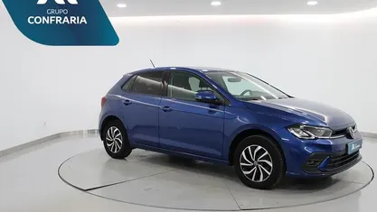 Usado VW Polo 95 HP (69 kW) 2024 Azul Citadino