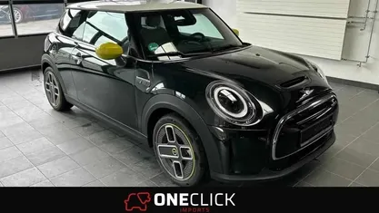 Preto Usado 2023 Mini Cooper S Coupé Coupé | € 24.000