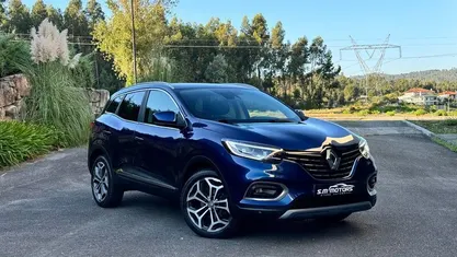 Azul Usado 2021 Renault Kadjar Intens SUV | € 20.750 (Preço justo)
