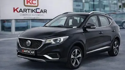 Usado MG ZS 105 kW (143 HP) 2020 Preto SUV