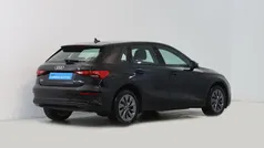 Preto Usado 2023 Audi A3 Sportback e-tron Sedan | € 28.500 (Preço justo)