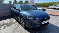 Azul Usado 2025 Ford Focus ST-Line X | € 25.990 (Preço justo)