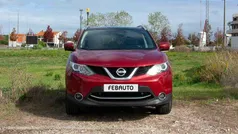 Vermelho Usado 2017 Nissan Qashqai N-Connecta SUV | € 18.450 (Preço justo)