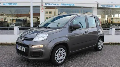 Cinzento Usado 2022 Fiat Panda Citadino | € 10.890 (Preço justo)