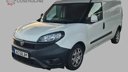 Branco Usado 2020 Fiat Doblò Monovolume | € 13.900 (Preço justo)