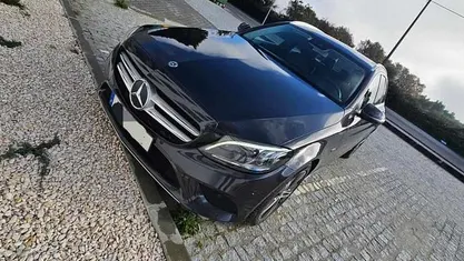 Usado Mercedes C300 306 HP (225 kW) 2019 Preto Carrinha