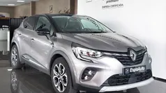 Cinza Usado 2023 Renault Captur Techno SUV | € 19.750 (Preço justo)