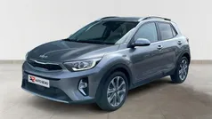 Cinzento Usado 2024 Kia Stonic SUV | € 19.590 (Preço justo)