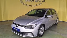 Cinza Usado 2022 VW Golf VIII Life | € 21.000 (Preço justo)
