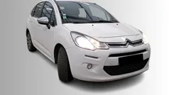 Branco Usado 2016 Citroën C3 Comfort Citadino | € 8.250 (Preço justo)