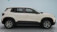 Branco Usado 2024 Jeep Avenger Altitude SUV | € 22.990 (Preço justo)