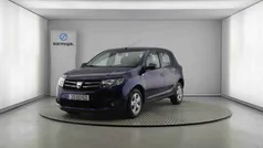Azul Usado 2016 Dacia Sandero Comfort Citadino | € 11.490 (Preço elevado)