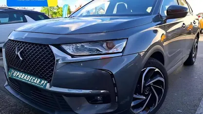 Usado DS Automobiles DS7 Crossback 225 HP (165 kW) 2020 Cinzento SUV