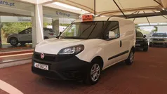 Branco Usado 2020 Fiat Doblò Easy Monovolume | € 12.670 (Preço justo)