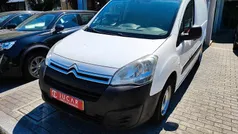 Branco Usado 2016 Citroën Berlingo Monovolume | € 9.500 (Preço justo)
