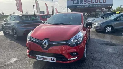 Vermelho Usado 2017 Renault Clio IV | € 11.950 (Preço justo)