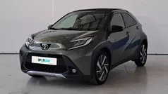Verde Usado 2022 Toyota Aygo Envy Citadino | € 18.900 (Preço justo)