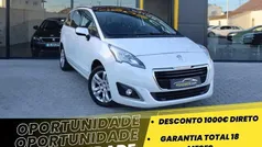 Branco Usado 2016 Peugeot 5008 Allure Monovolume | € 11.500 (Preço justo)
