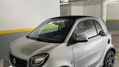 Cinzento Usado 2019 Smart ForTwo Coupé Coupé | € 13.490 (Preço justo)