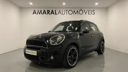 Usado Mini Countryman 143 HP (105 kW) 2012 Preto SUV
