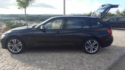 Preto Usado 2012 BMW 320 Efficient Dynamics Carrinha | € 19.000 (Preço justo)