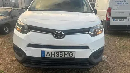 Usado 2021 Toyota Proace Monovolume | € 13.990 (Super Preço)