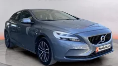 Cinza Usado 2019 Volvo V40 Momentum Carrinha | € 17.490 (Preço justo)