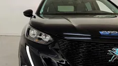 Preto Usado 2023 Peugeot e-2008 SUV | € 20.900 (Preço justo)