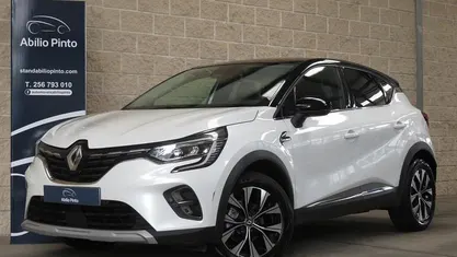 Branco Usado 2023 Renault Captur SUV | € 20.750 (Preço justo)