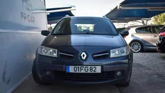 Branco Usado 2008 Renault Mégane III Sedan | € 2.950 (Bom preço)