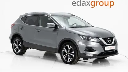 Usado Nissan Qashqai Acenta 115 HP (84 kW) 2020 Cinza SUV