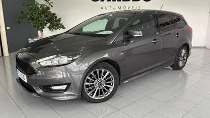Usado Ford Focus ST-Line 120 HP (88 kW) 2018 Carrinha