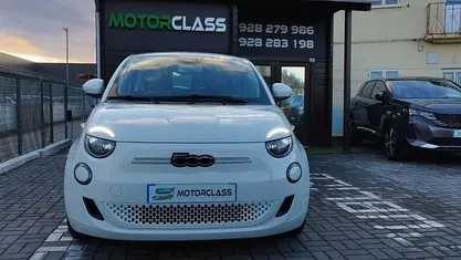 Branco Usado 2022 Fiat 500e | € 16.500 (Preço justo)