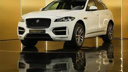 Usado Jaguar F-Pace 180 HP (132 kW) 2018 SUV