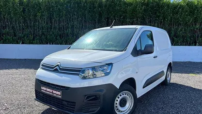 Usado Citroën Berlingo 100 HP (73 kW) 2019 Branco Monovolume