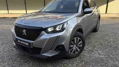 Usado Peugeot 2008 102 HP (75 kW) 2020 SUV