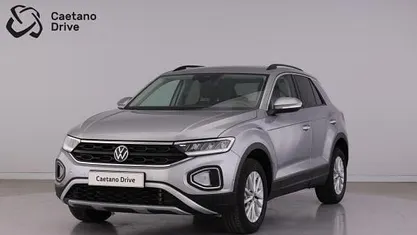 Usado VW T-Roc 110 HP (80 kW) 2024 Outra SUV