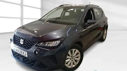 Cinza Usado 2022 Seat Arona Style SUV | € 17.400 (Preço justo)