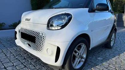 Branco Usado 2021 Smart ForTwo Electric Drive Pulse Coupé | € 12.490 (Bom preço)